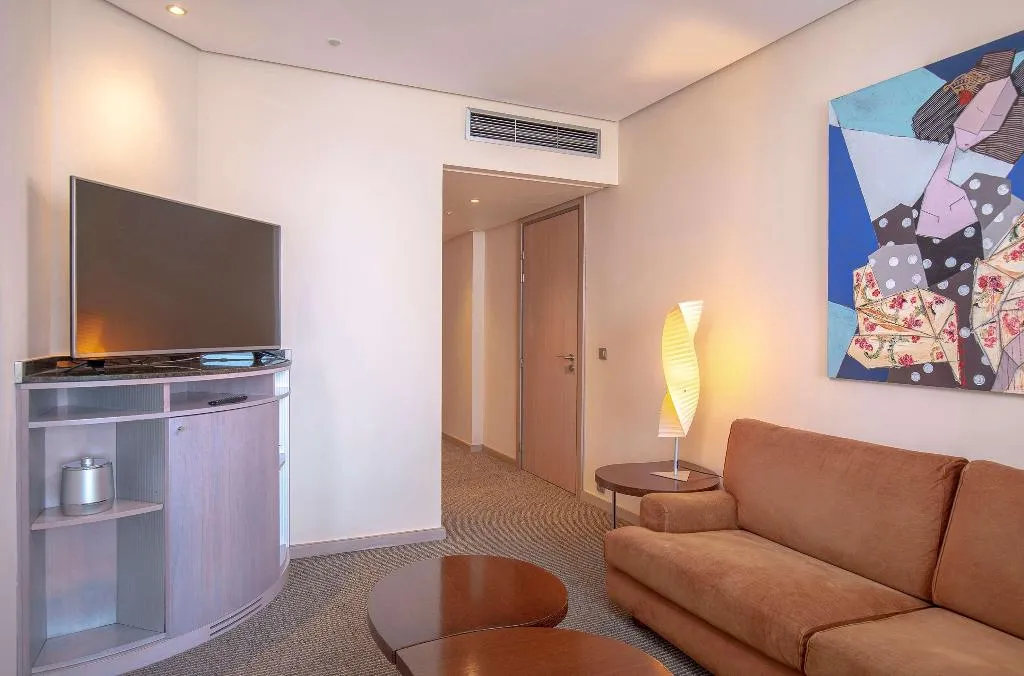 JUNIOR SUITE STANDARD Room, Melia Valencia, Valencia