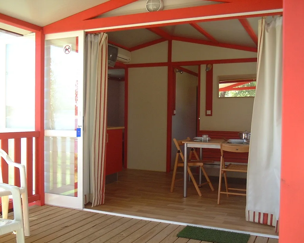BUNGALOW CAPACITY 5 Room, Orbitur Caminha, Porto