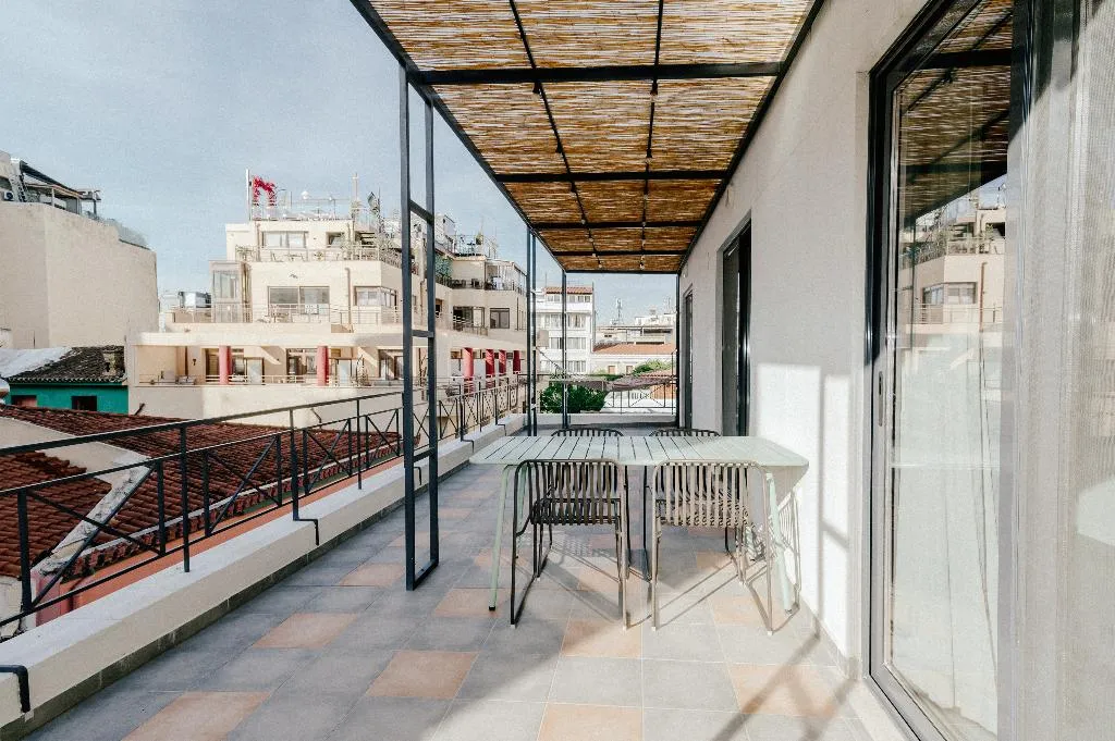 SUITE WITH BALCONY Room, Next Door Athens, Athens