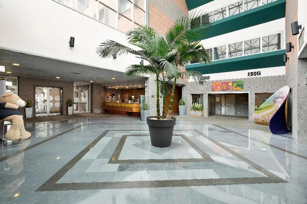 Lobby, Novotel Caserta Sud, Naples
