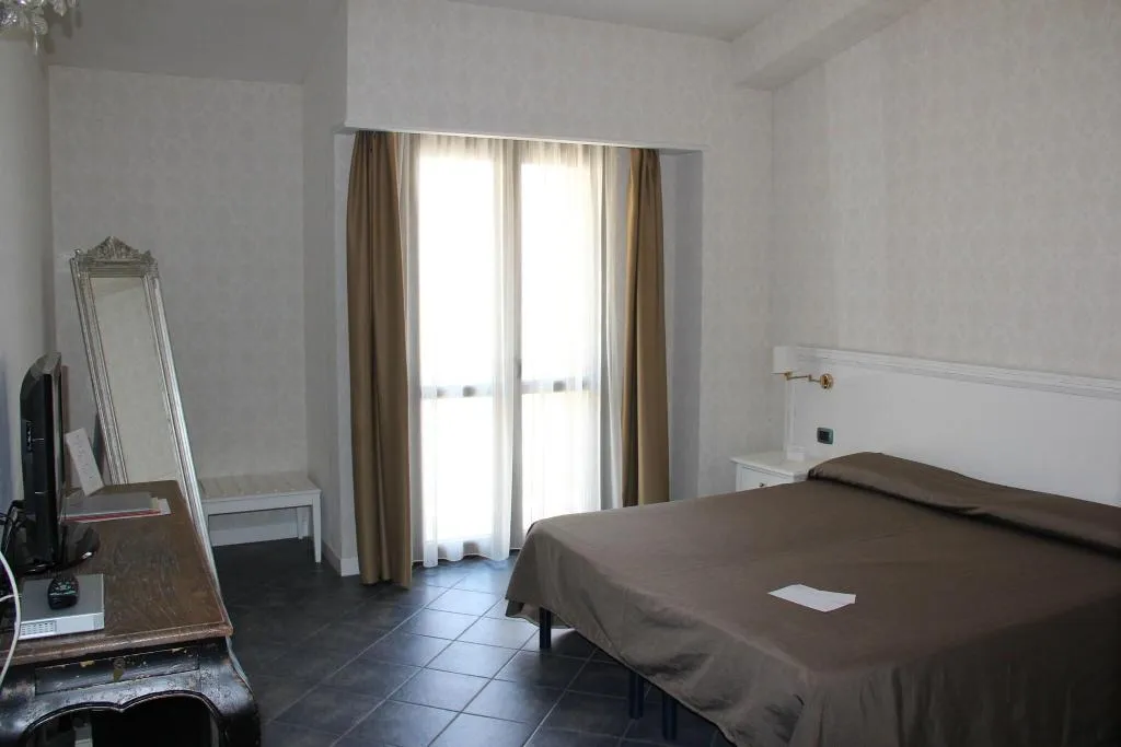 Room, Marina Holiday, Palermo