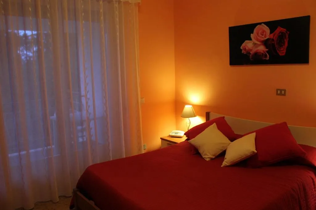 DOUBLE WITH VIEWS Room, Albergo Paradiso, Milan