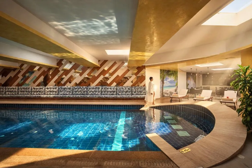Pool, Cavo Maris Beach Hotel, Cyprus