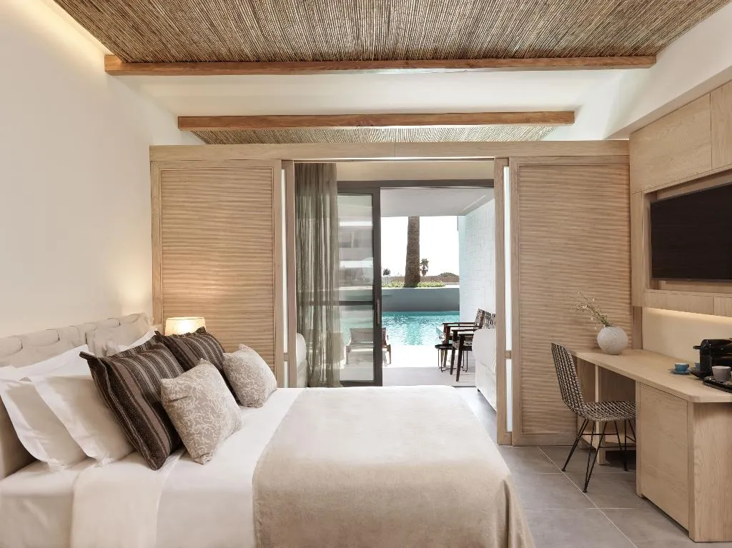 FAMILY ROOM POOL VIEW Room, Atlantica Dreams Resort, Rhodes