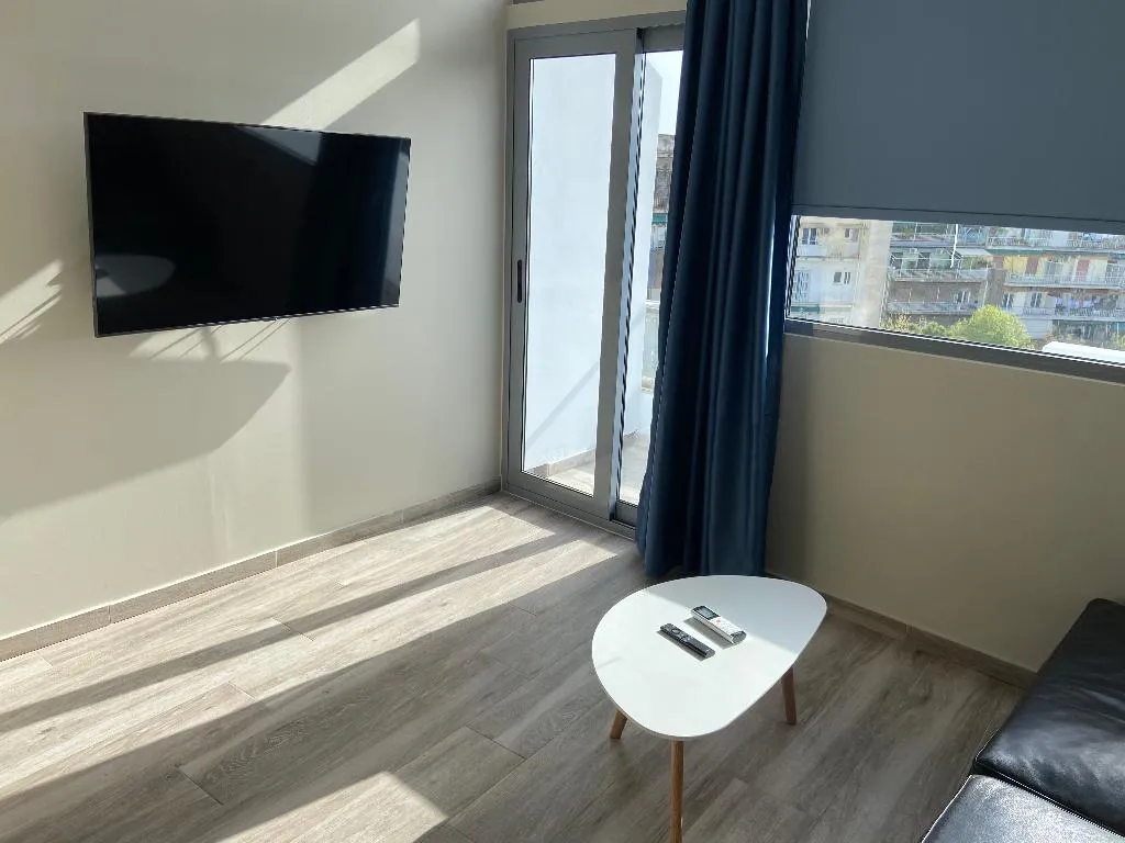 DOUBLE SUPERIOR Room, Connect Studios and Apartments, Athens