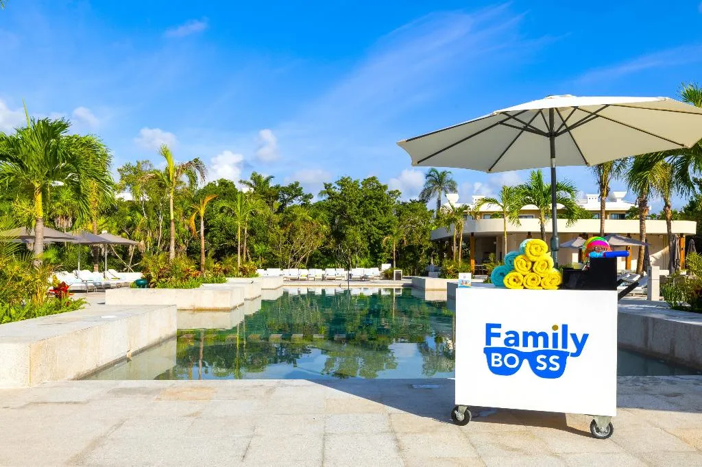 Pool, Family Selection At Grand Palladium Kantenah, Cancun Area
