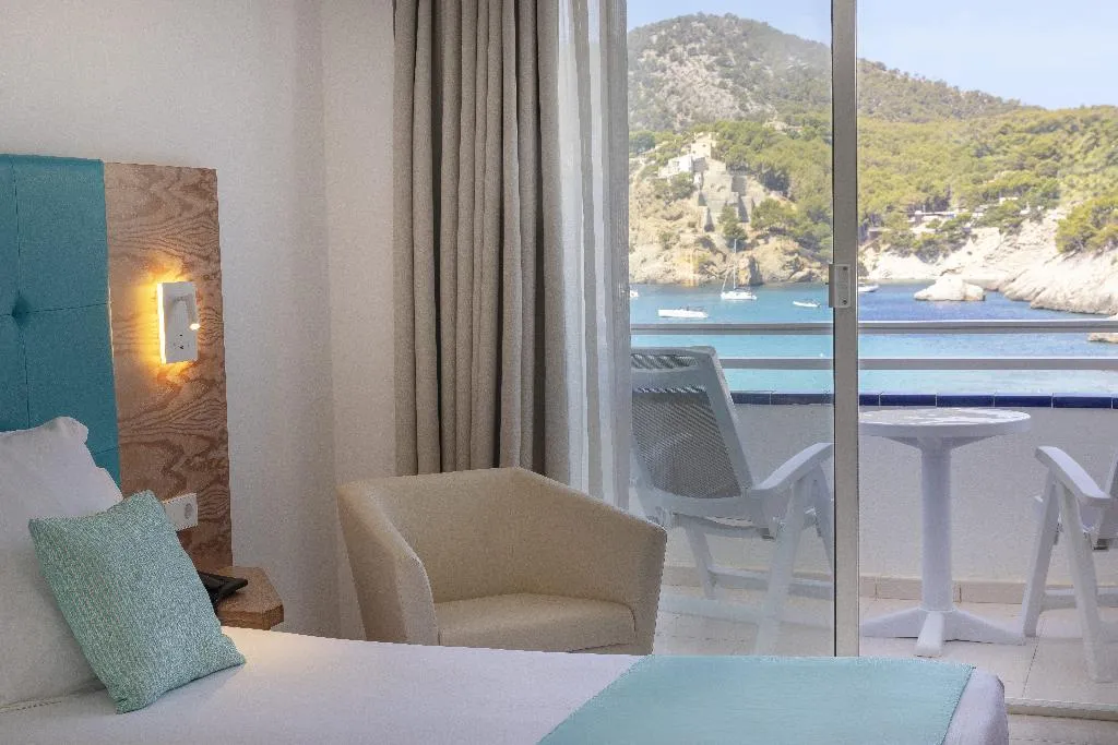 DOUBLE SINGLE USE SEA VIEW Room, Alua Gran Camp de Mar Hotel, Majorca
