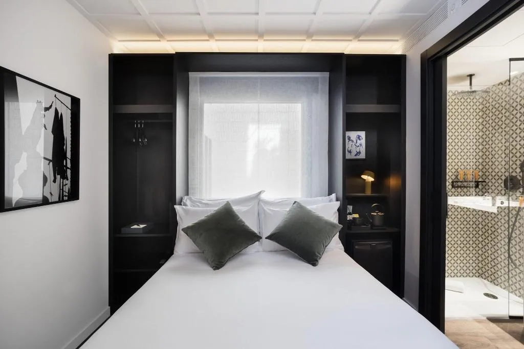 SINGLE WITH DOUBLE BED Room, Boutique Hotel Casa Volver, Barcelona