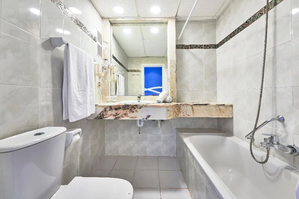 SINGLE STANDARD Room, Clumba, Majorca