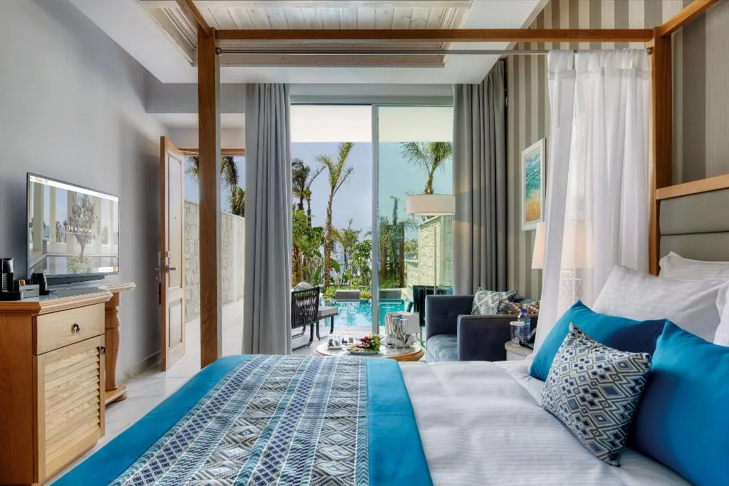 DOUBLE SUPERIOR WITH PRIVATE POOL Room, Amavi, MadeForTwo Hotels - Paphos, Cyprus