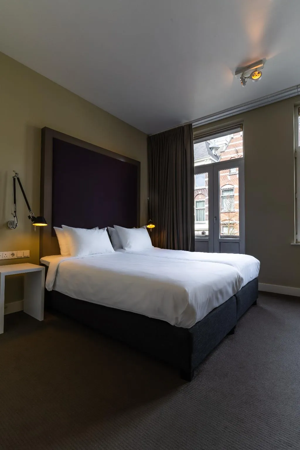 TRIPLE STANDARD Room, Hotel Roemer, Amsterdam