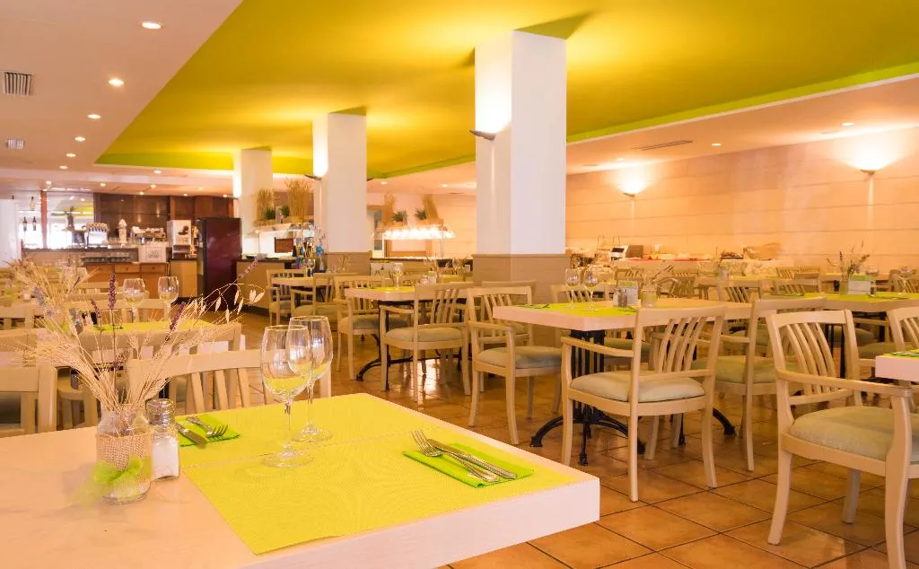 Restaurant, Houm Plaza Son Rigo, Majorca