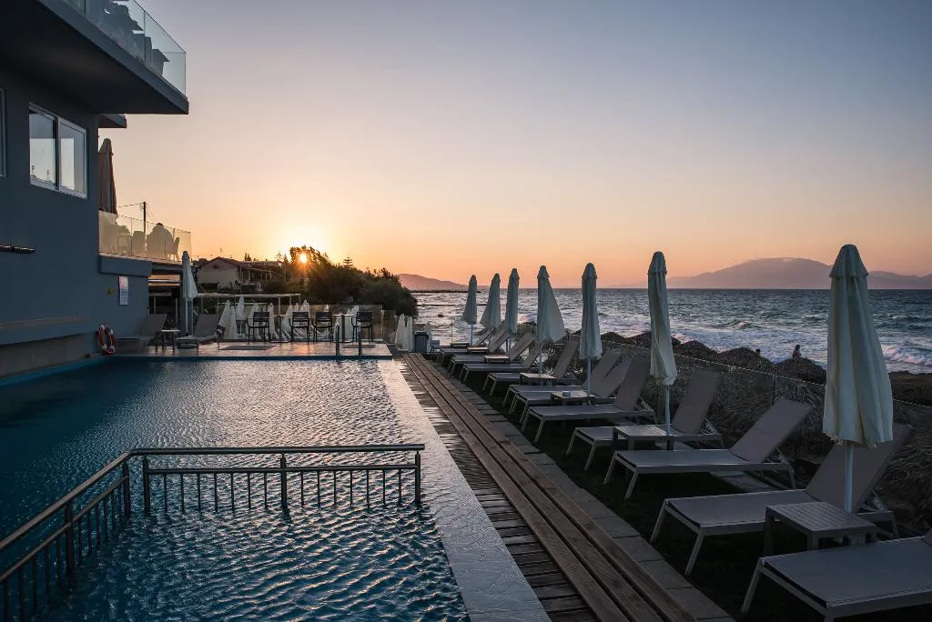 Pool, Golden Coast, Athens