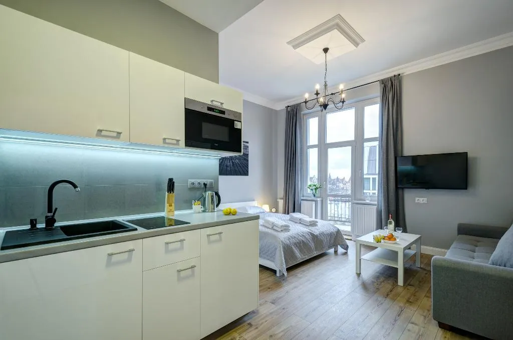 STUDIO WITH BALCONY Room, Dom & House - Apartments Podjazd Central Sopot, Gdansk