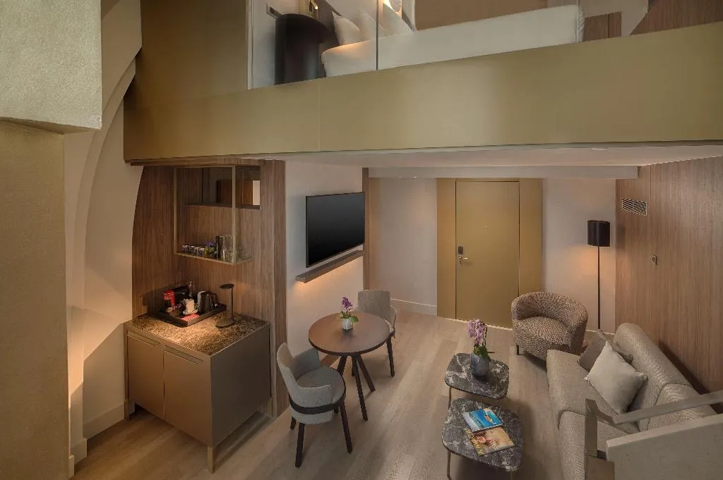 Room, NH Collection Milano CityLife, Milan