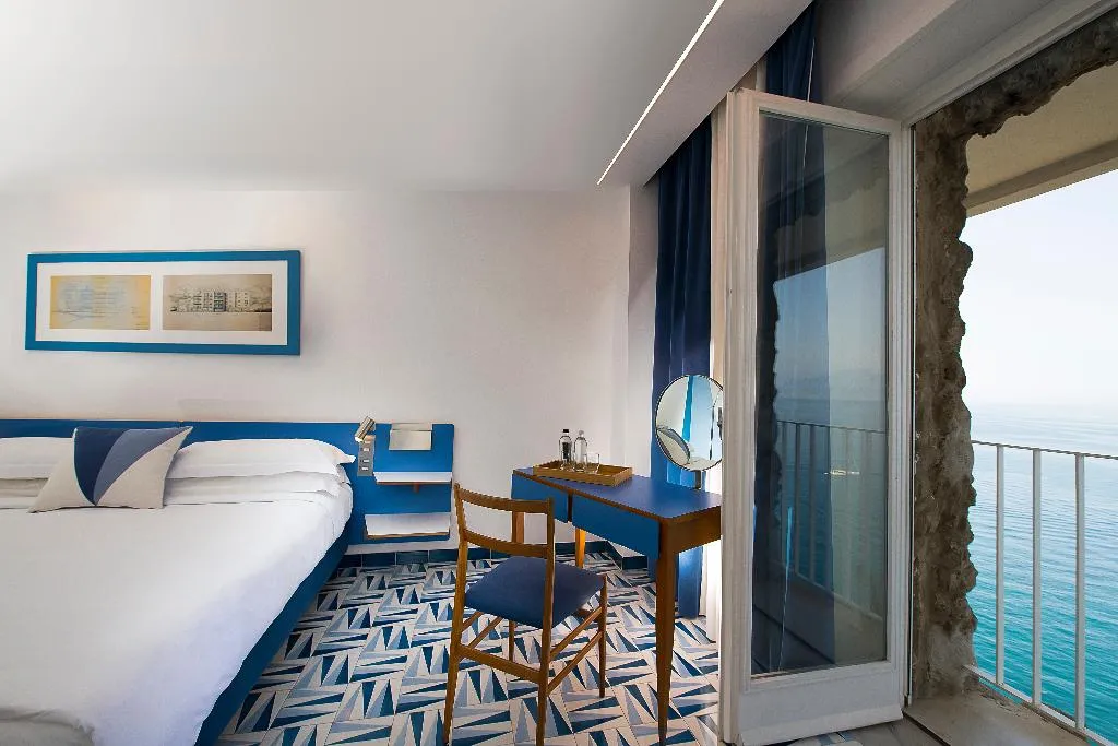 DOUBLE SUPERIOR Room, Parco Dei Principi, Naples