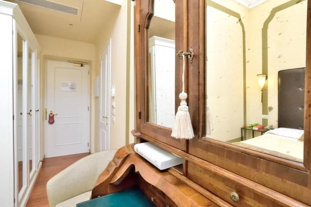 DOUBLE CLASSIC Room, Hotel Le Isole, Venice