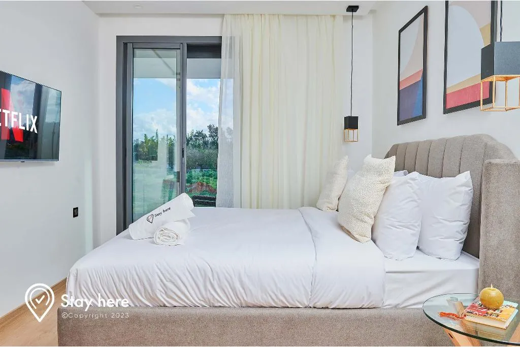 FAMILY ROOM SUPERIOR WITH VIEWS Room, StayHere Rabat - Hay Riad Residential Living, Rabat