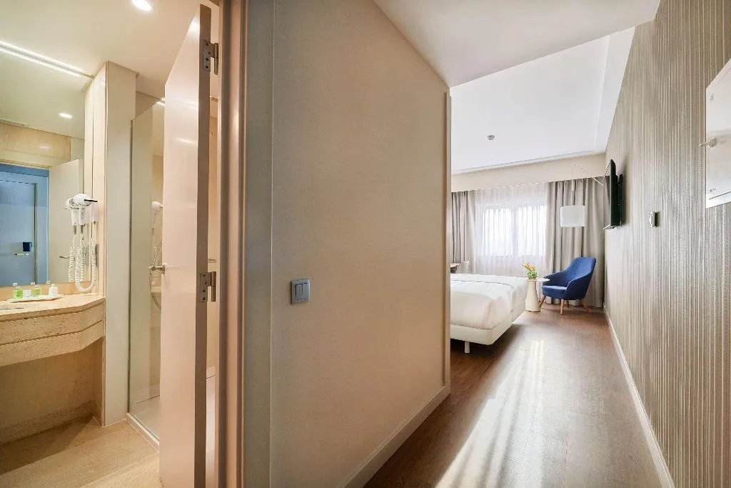 Room, NH Lisboa Campo Grande, Lisbon