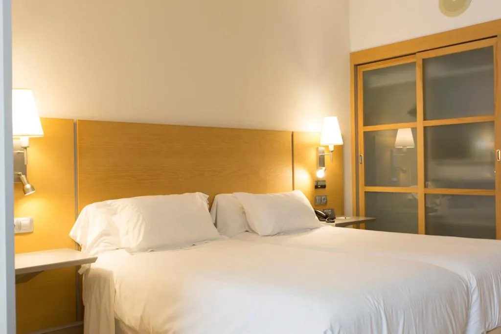 Room, ARTIEM Capri, Menorca