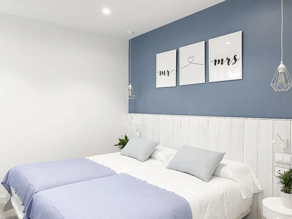 Room, Nerja Casual Rooms, Costa Del Sol