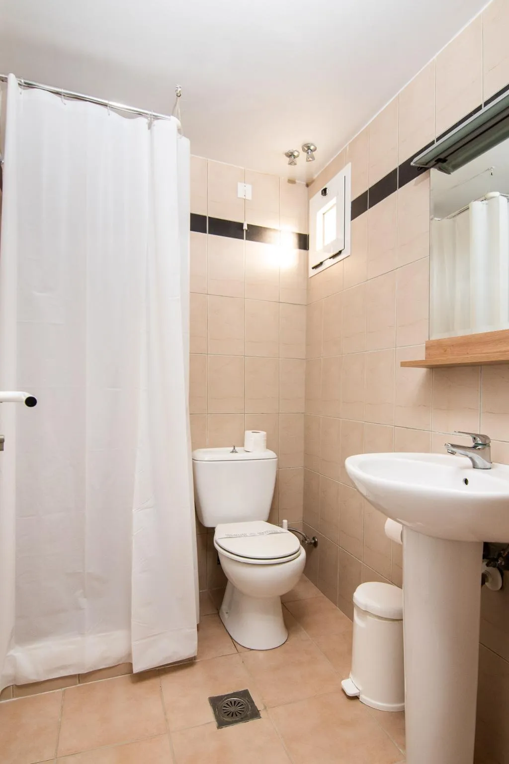 TRIPLE STANDARD Room, Chrissy's Paradise, Crete