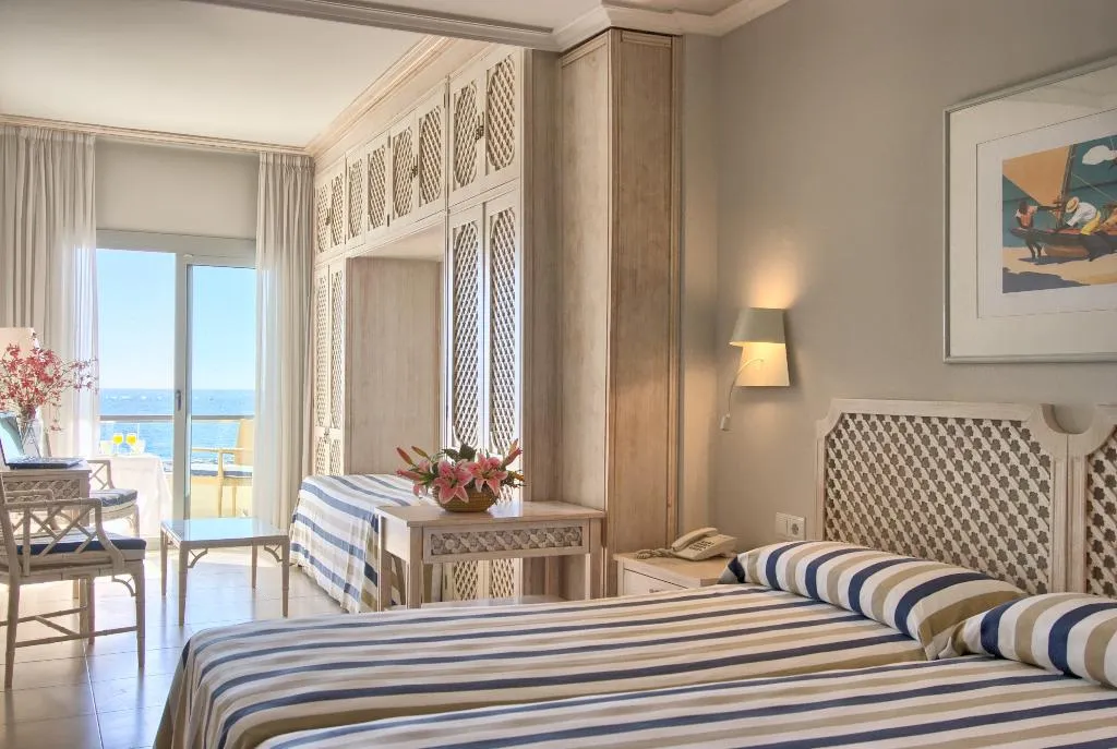 Double or Twin SEA VIEW Room, Hotel Rosamar, Barcelona