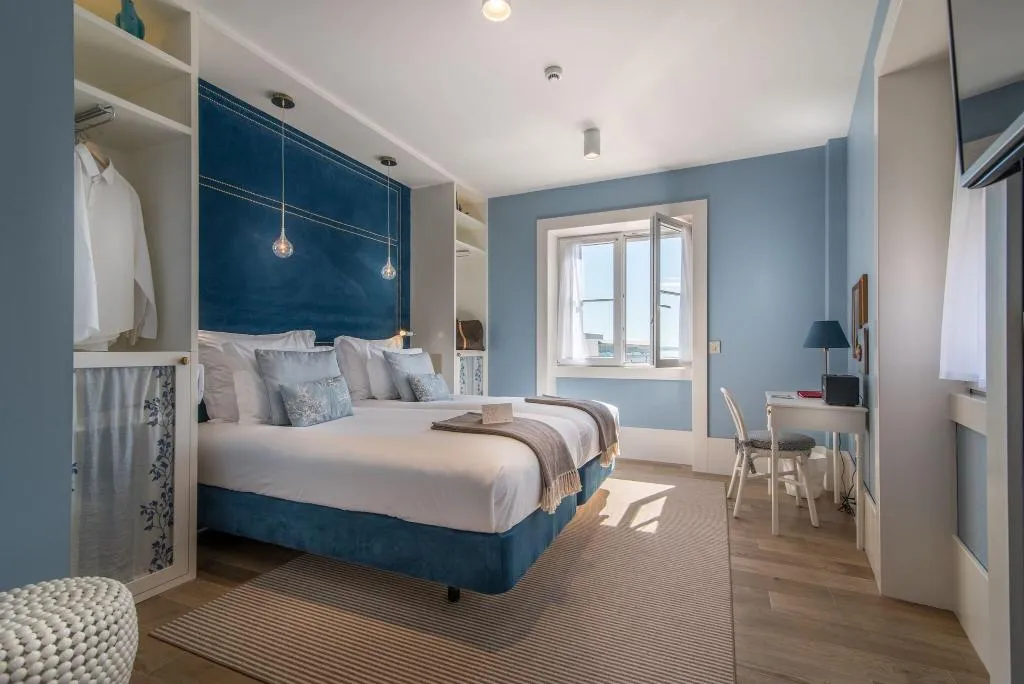Double or Twin SUPERIOR Room, Lx Boutique Hotel, Lisbon