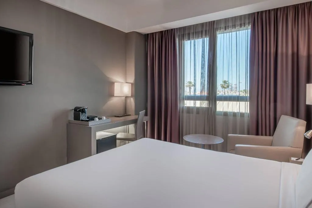 DOUBLE KING SIZE BED Room, AC Iberia Las Palmas, Gran Canaria