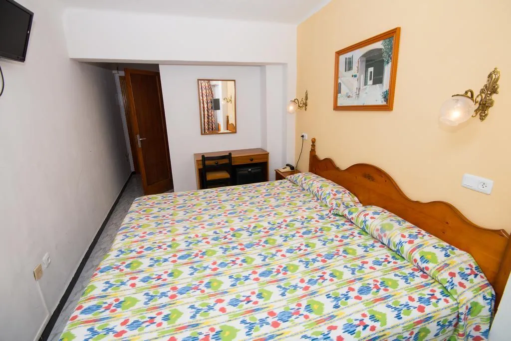TRIPLE STANDARD Room, Amic Can Pastilla, Majorca