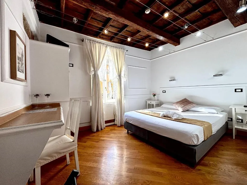 Double or Twin STANDARD Room, Domus Ester, Rome