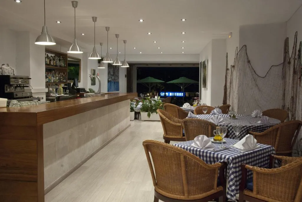 Restaurant, Capri, Majorca