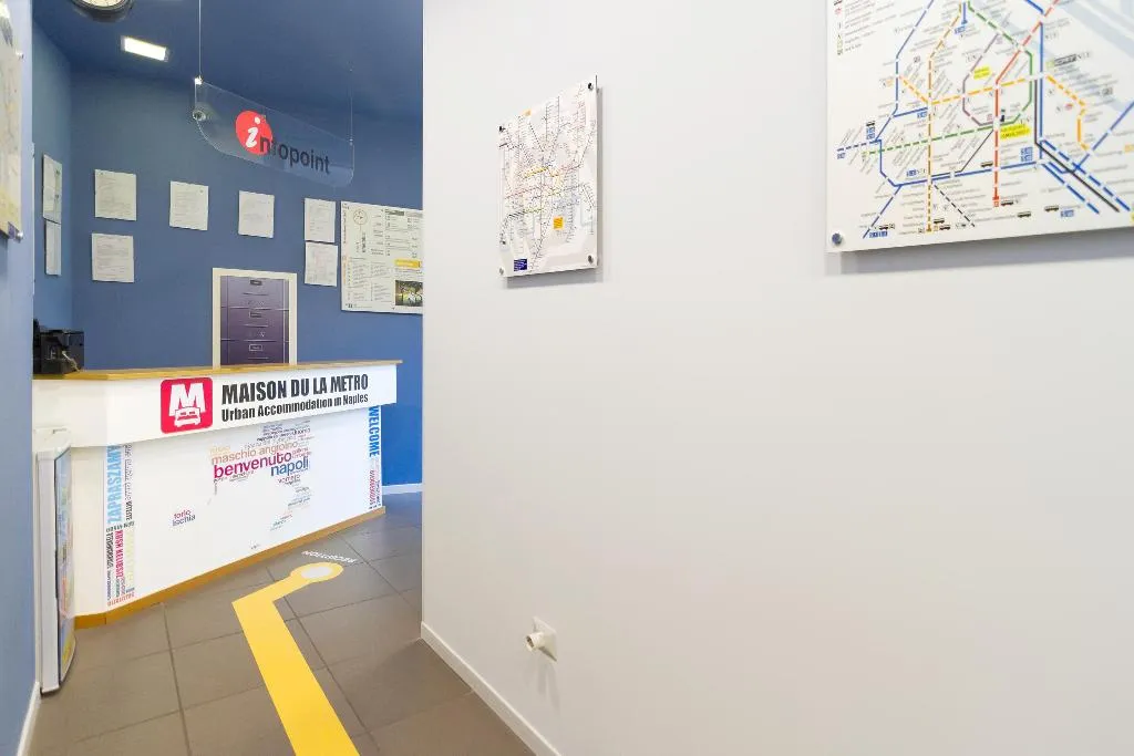 Lobby, Maison du La Metro, Naples