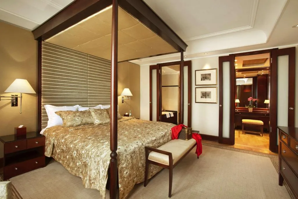 Room, Adlon Kempinski Berlin, Berlin