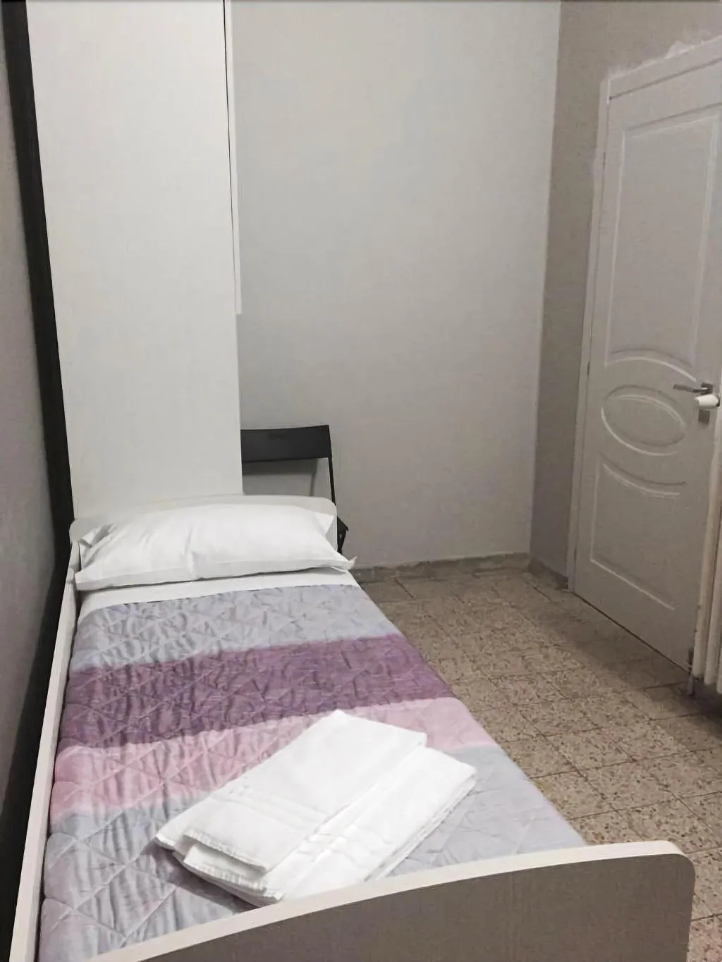 Room, B&B Residenza Paradiso, Milan