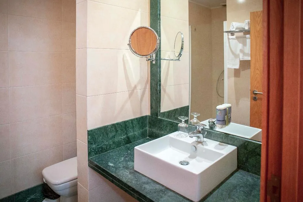 STUDIO SUPERIOR CAPACITY 4 Room, Apartamentos Turisticos Atlantida, Madeira