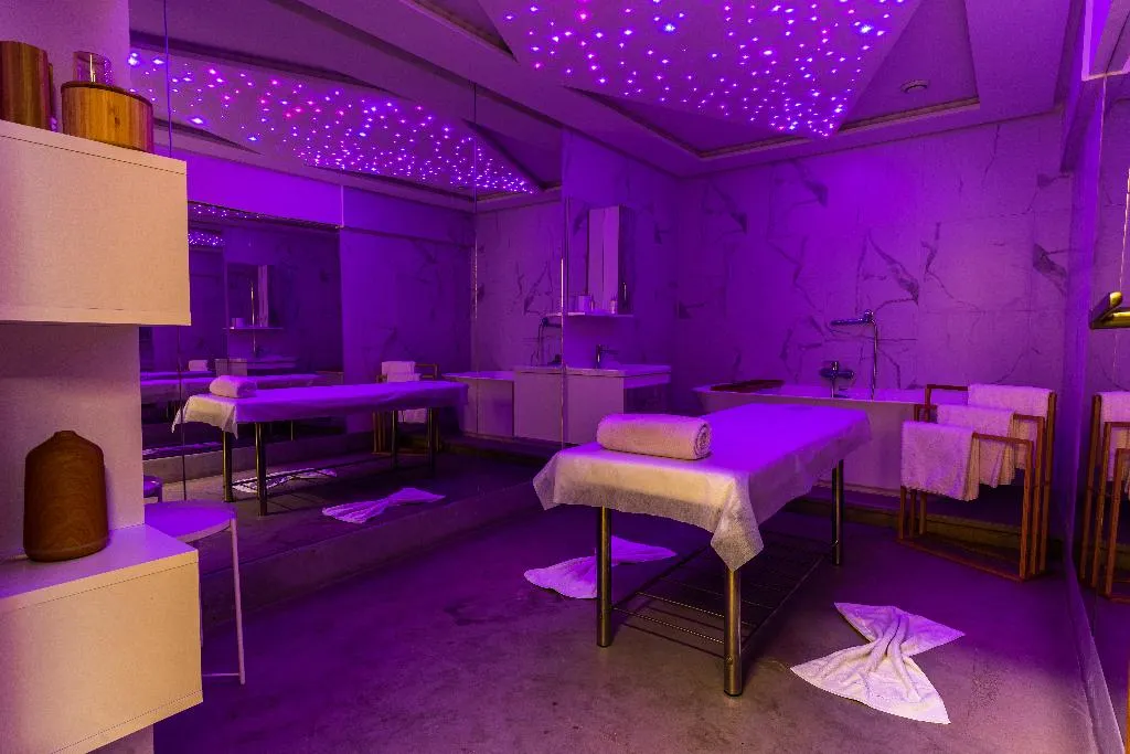 Sports and Entertainment, One Hotel Casablanca, Casablanca