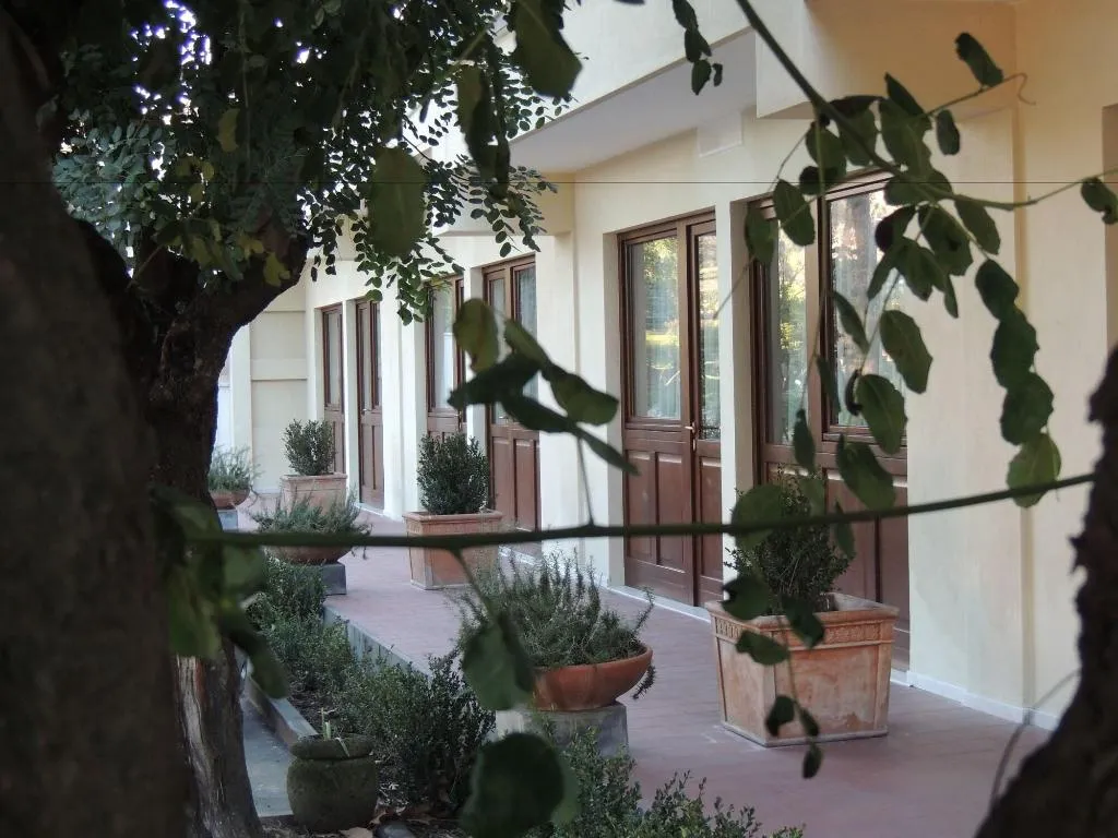 General view, Hotel Zeus Pompei, Naples