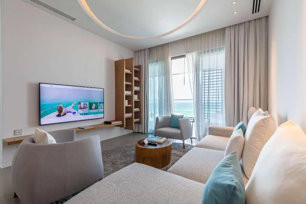 SUITE SEA VIEW Room, Nikki Beach Resort & Spa Dubai, Dubai
