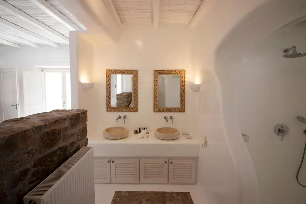 VILLA WITH PRIVATE POOL Room, Myconian Icon Villa, Mykonos