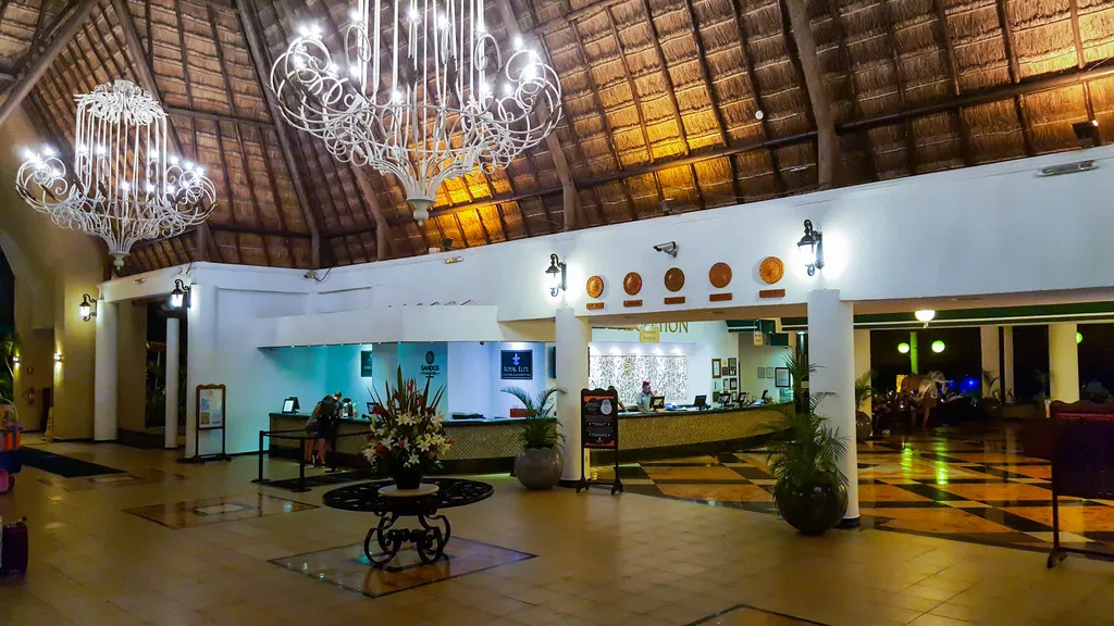 Lobby, Sandos Caracol Nature Resort & Water Park All Incl, Playa Del Carmen