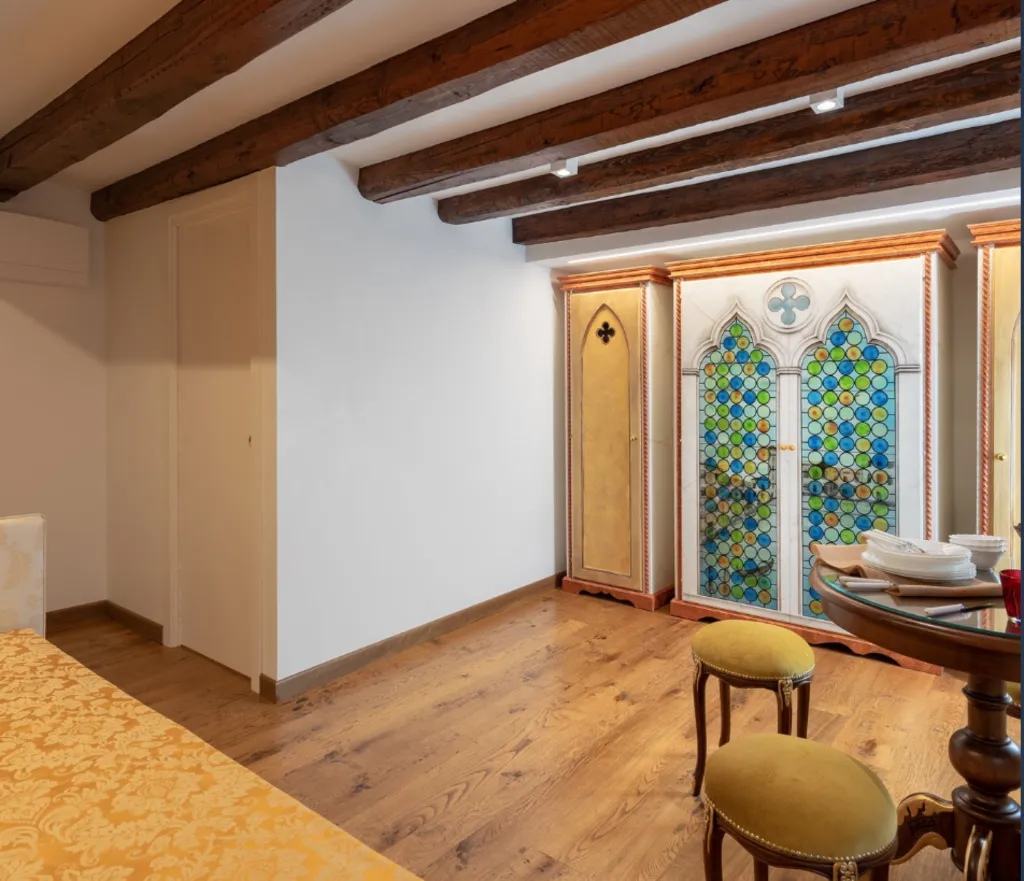 APARTMENT CAPACITY 3 Room, Giorgione Hotel, Venice