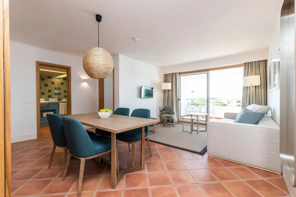 General view, The Patio Suite Hotel, Algarve