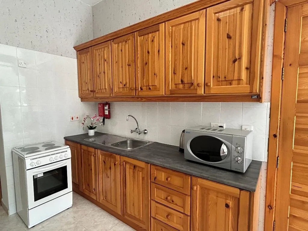 Room, Arzella Apartments, Gozo
