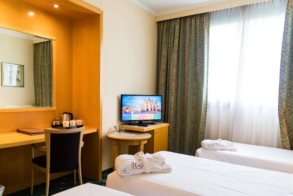 Double or Twin SUPERIOR Room, City Life Hotel Poliziano, Milan