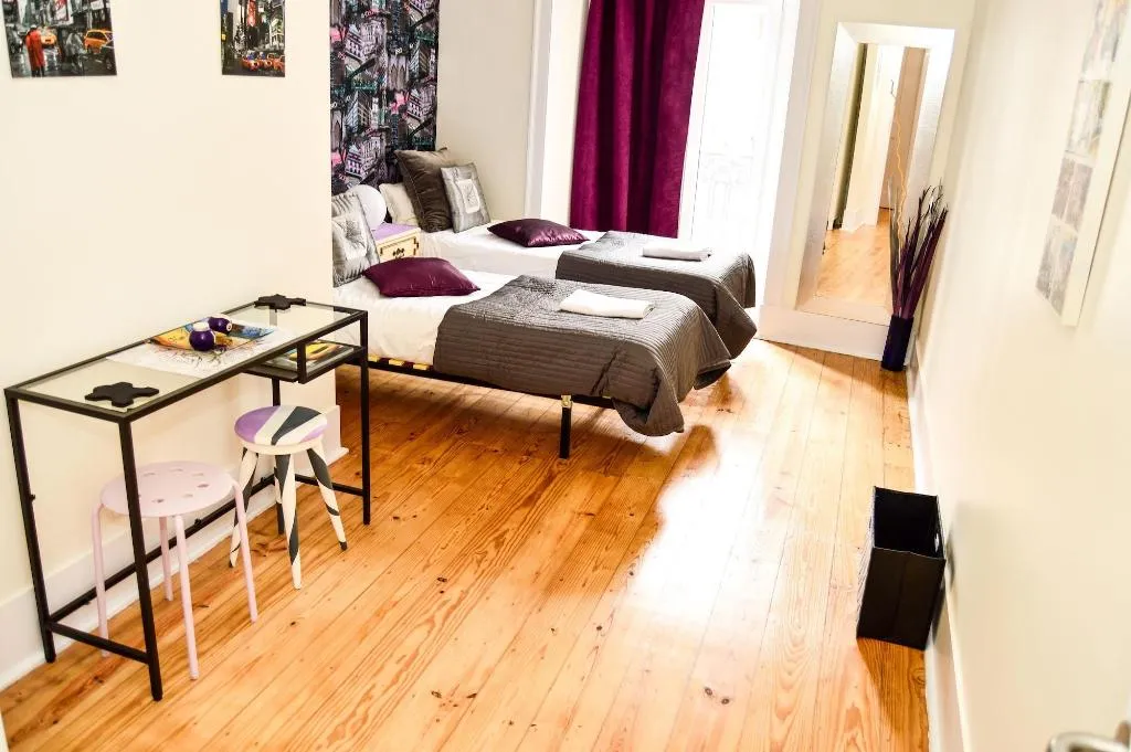 Room, Happy @ Chiado, Lisbon