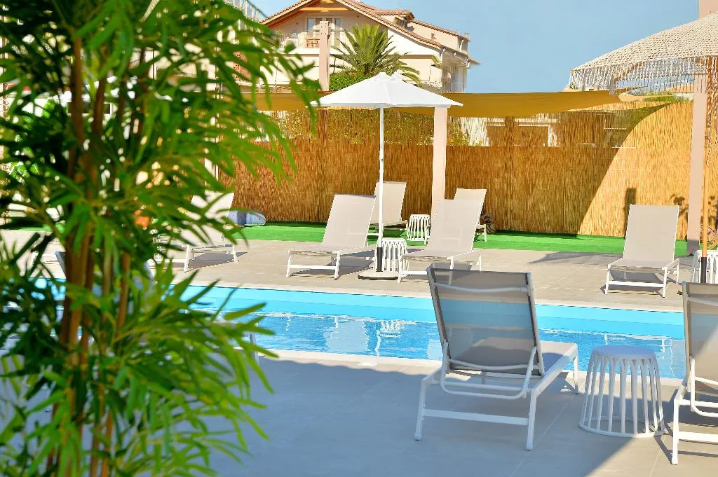 General view, ID Holiday Living, Athens