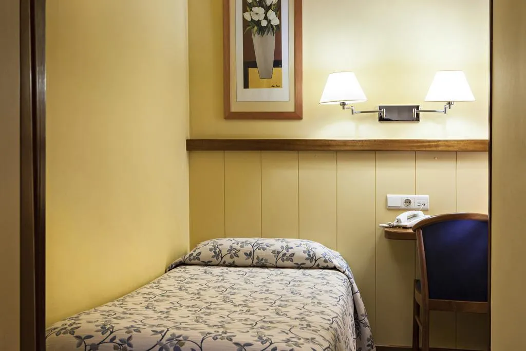 SINGLE SUPERIOR Room, Emporium Only Adults, Costa Brava