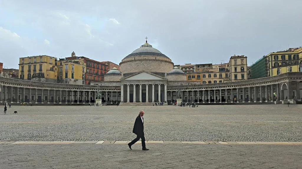 General view, Capa & Coda, Naples