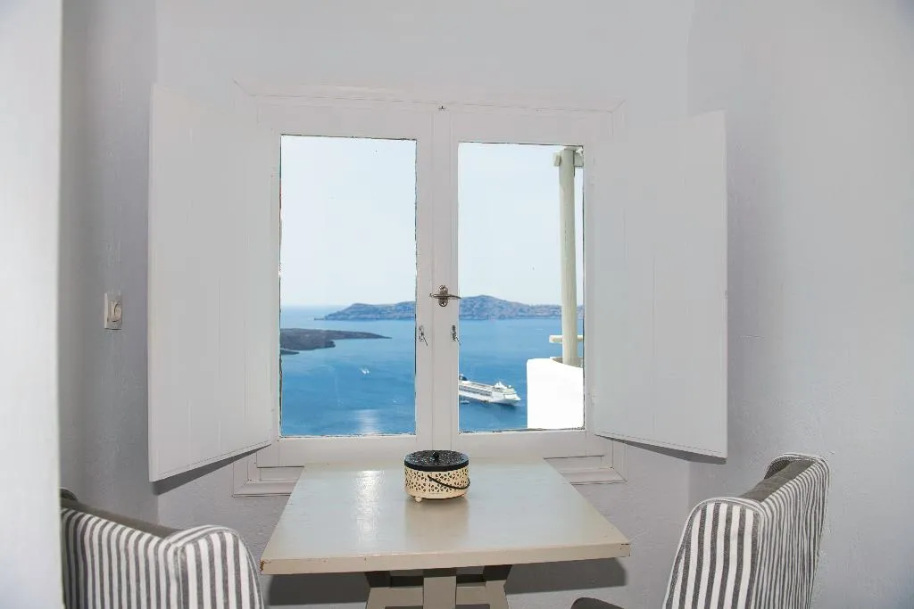 Double or Twin SUPERIOR Room, The Last Sunbeam, Santorini